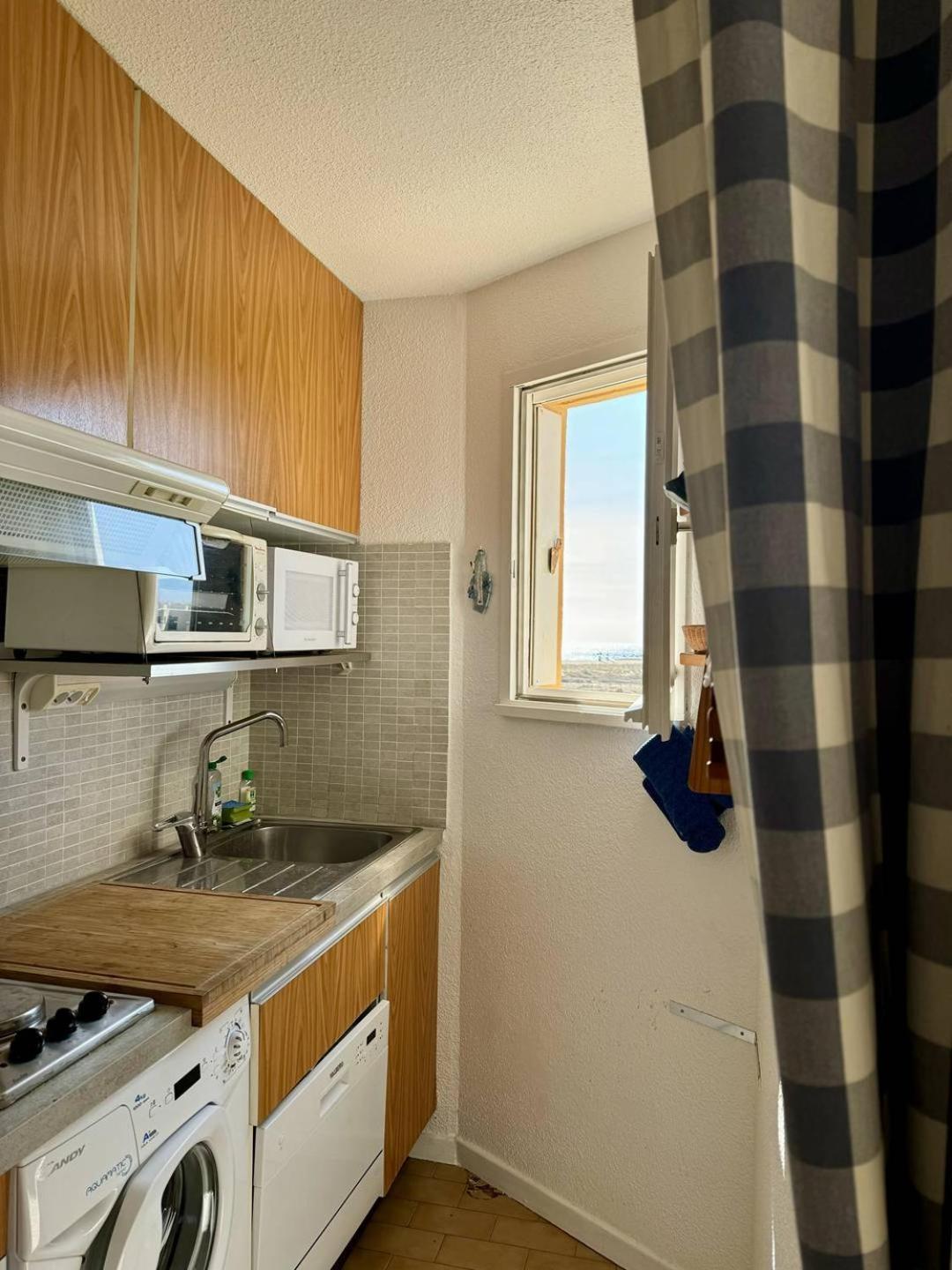 studio 3 personnes accès direct plage - parking privé - 3TVP30 Le Barcarès Esterno foto